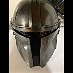 STAR WARS™ THE MANDALORIAN™ HELMET